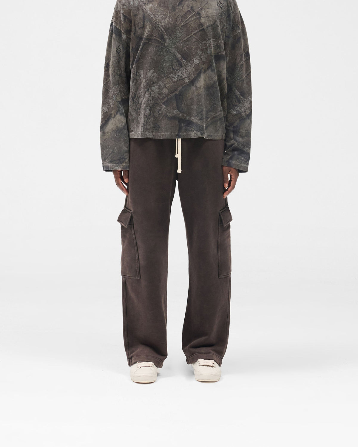 Initial Cargo Sweatpants - Coffee