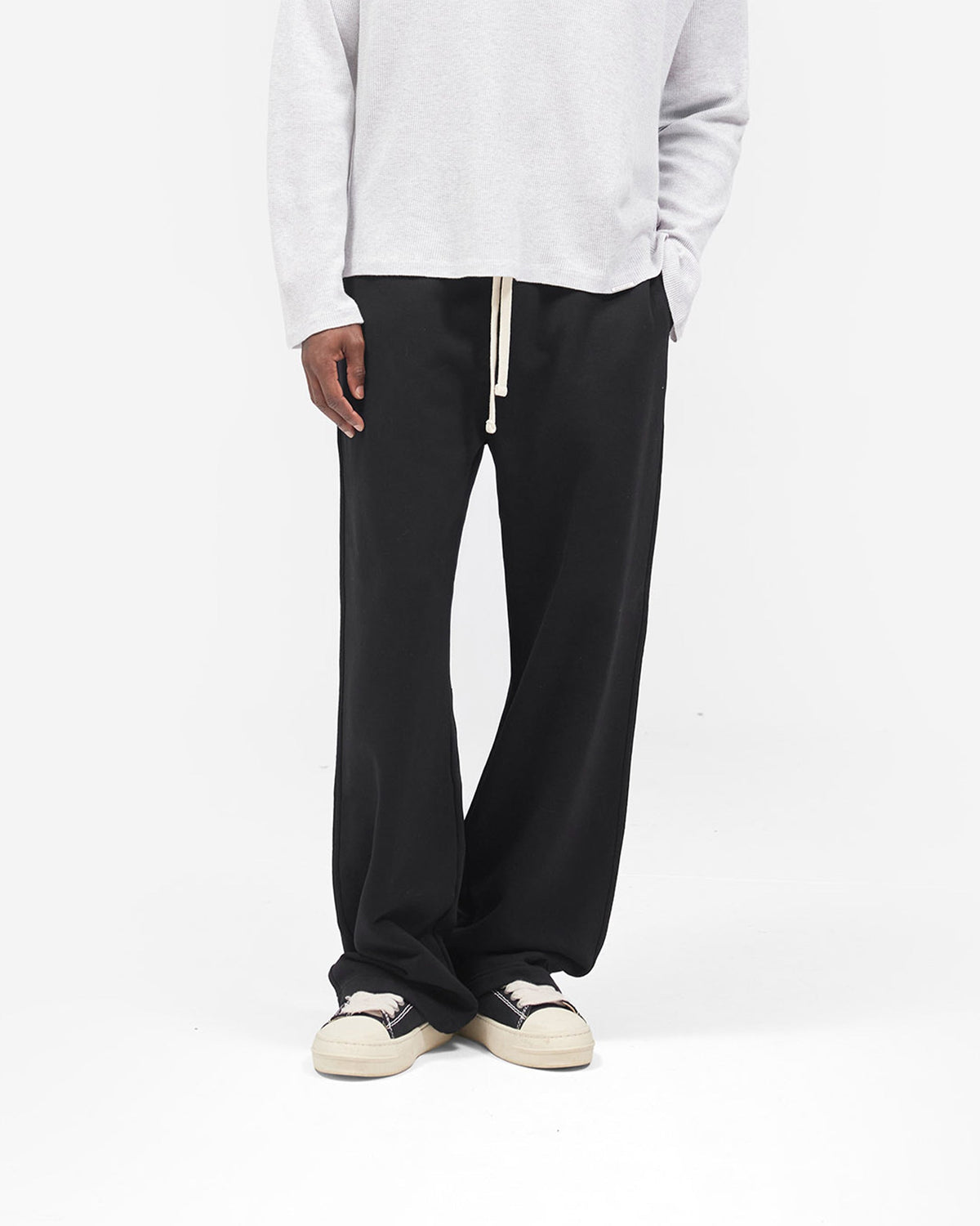 Initial Sweatpants - Jet Black