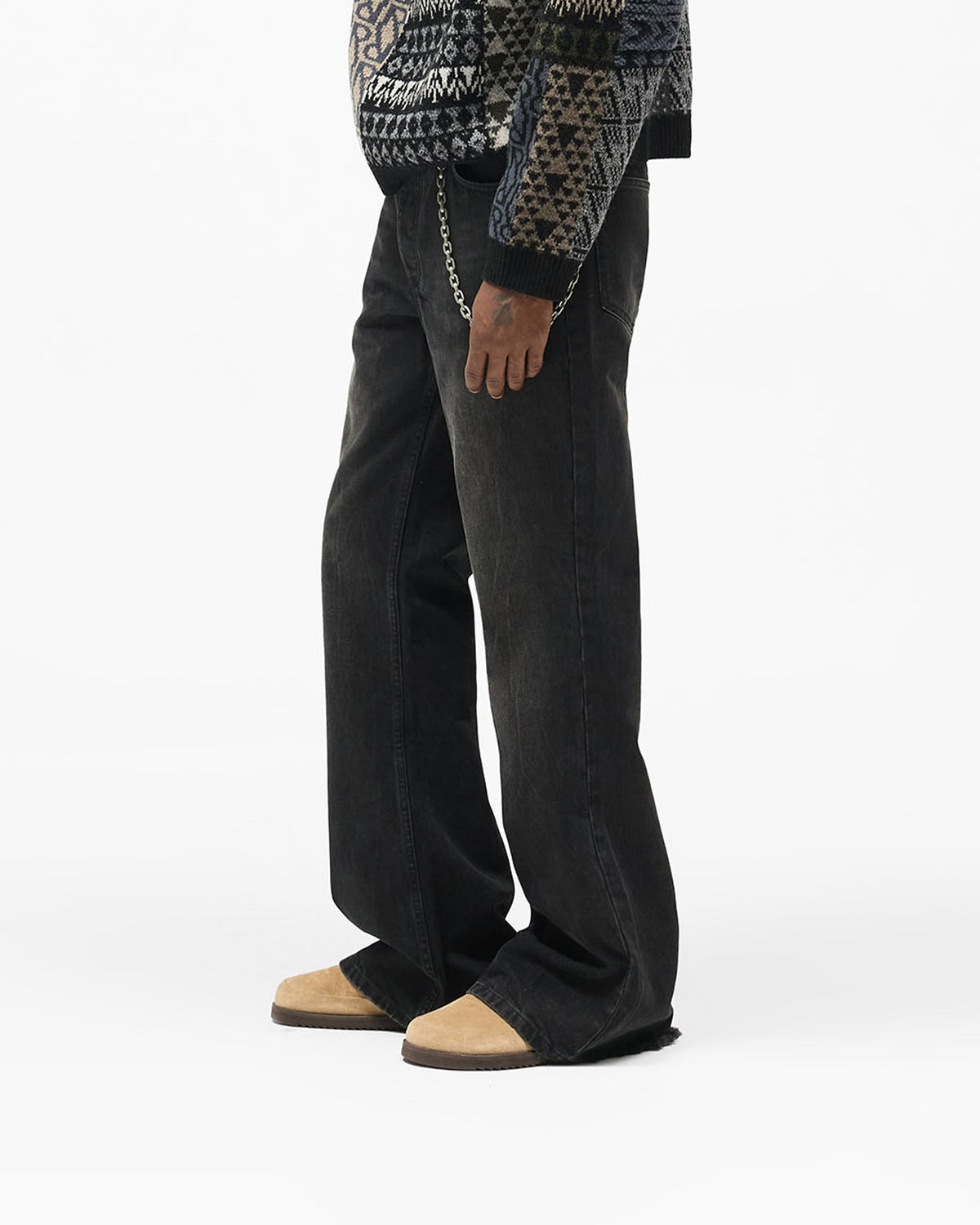 R6 Flare Denim - Black